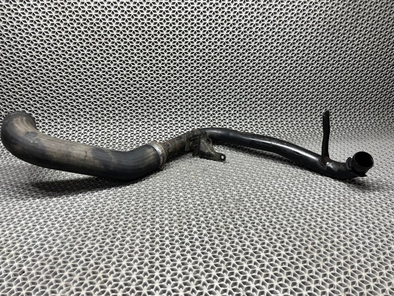 Запчасть патрубок интеркулера нижний передний citroen jumper 2008 250 2.2 HDI. контрактная Патрубок интеркулера нижний передний citroen jumper 2008 250 2.2 HDI. контрактная