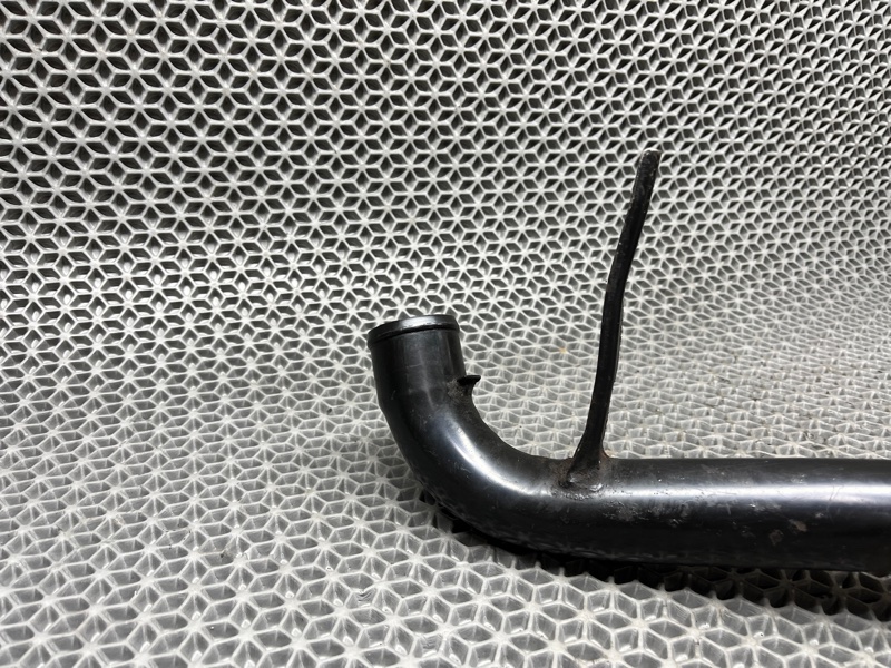 Патрубок интеркулера нижний передний jumper 2008 250 2.2 HDI. Патрубок интеркулера нижний передний jumper 2008 250 2.2 HDI.