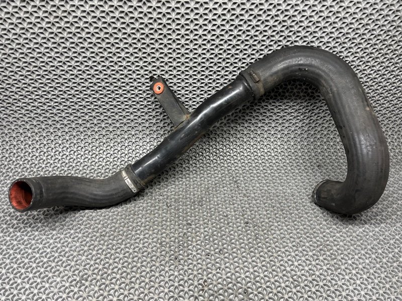 Патрубок интеркулера нижний FIAT DUCATO 2013 250 EVRO5 контрактная