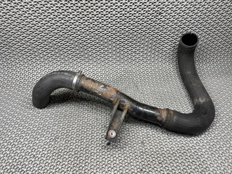 Патрубок интеркулера нижний DUCATO 2013 250 EVRO5