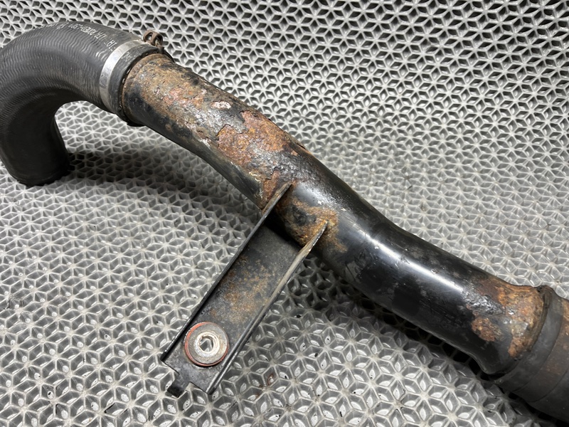 Патрубок интеркулера нижний DUCATO 2013 250 EVRO5