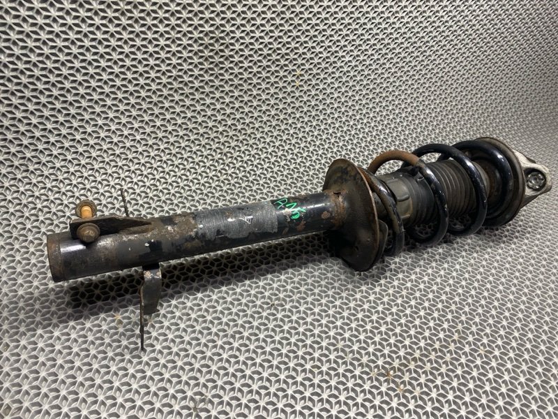 Стойка подвески передняя левая Peugeot boxer 250 EVRO5 2.2 HDI.