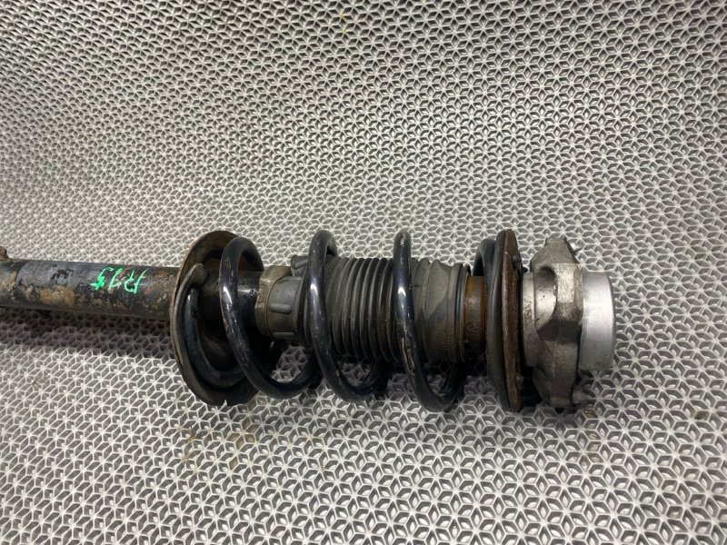 Стойка подвески правая boxer 2013 250 EVRO5 2.2 HDI.