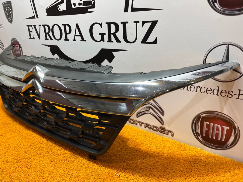 Решетка радиатора передняя Citroen jumper ЕВРО 5 290 EURO 5 2.2 HDi 4HV (P22DTE)