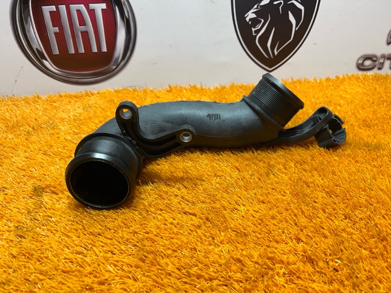 Патрубок впускного коллектора Peugeot Boxer 290 EURO 5 2.2 HDi 4HV (P22DTE) 130 л.с
