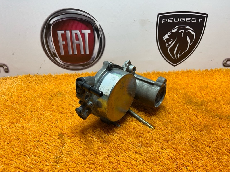 Насос вакуумный Peugeot Boxer 290 EURO 5 2.2 HDi 4HV (P22DTE) 130 л.с Насос вакуумный Peugeot Boxer 290 EURO 5 2.2 HDi 4HV (P22DTE) 130 л.с