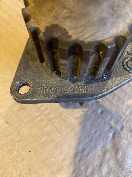 Насос водяной (помпа) Partner 1 2007 Насос водяной (помпа) Partner 1 2007