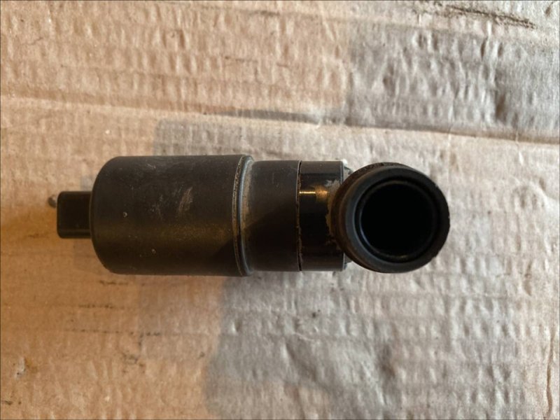 Насос омывателя Partner 1 2007 Насос омывателя Partner 1 2007