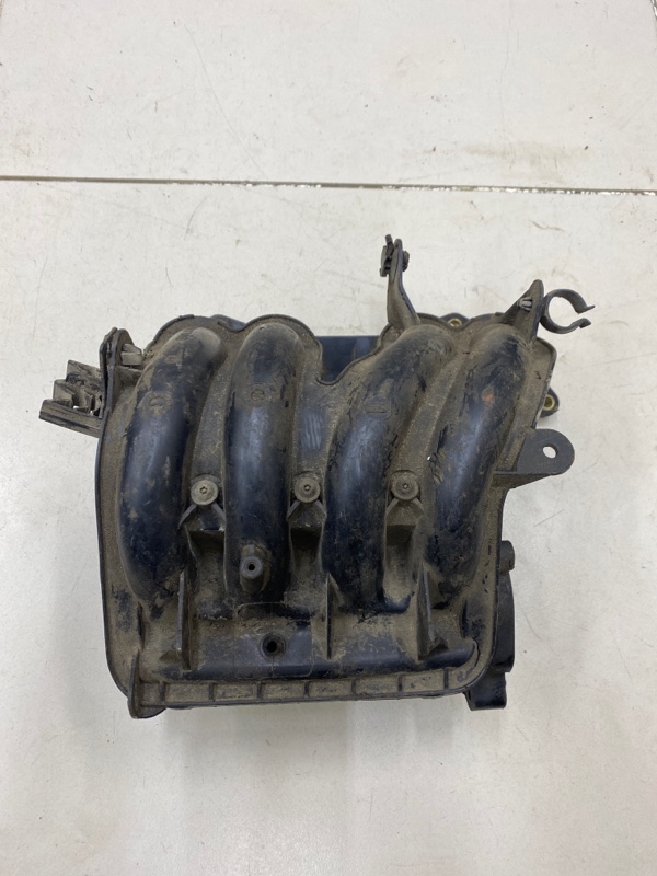 Коллектор впускной 206