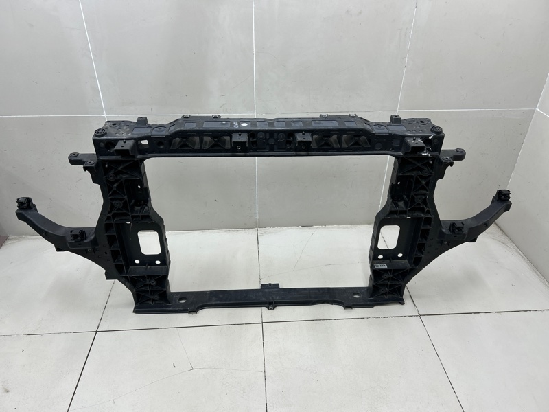 Панель передняя (Телевизор) Genesis GV80 64101T6000 Б/У