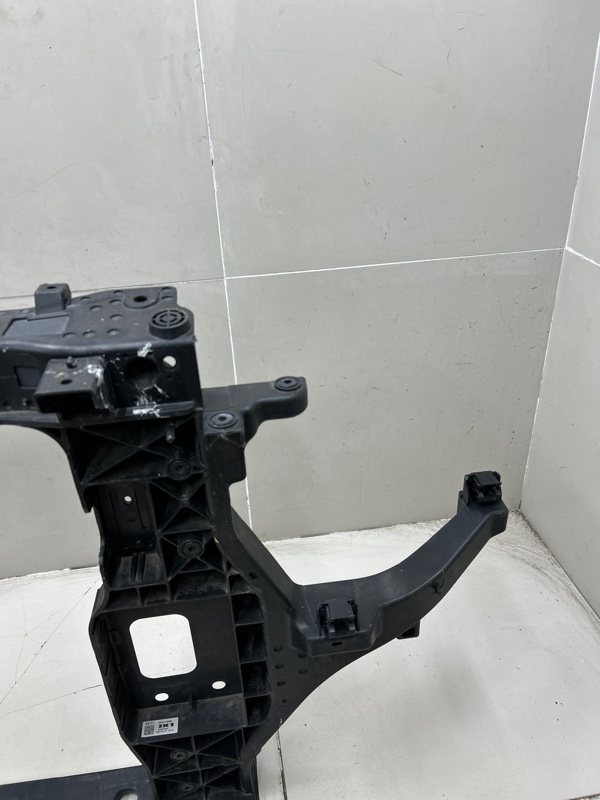 Панель передняя (Телевизор) Genesis GV80