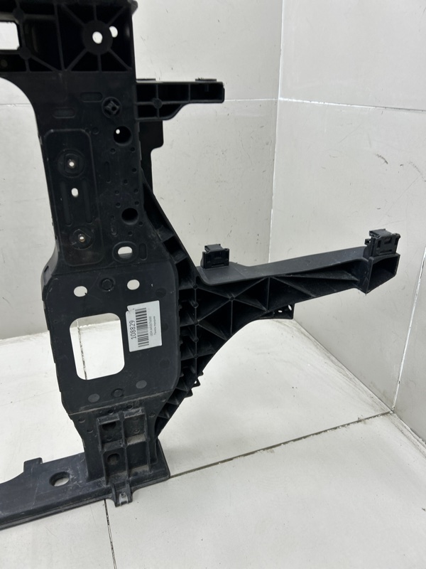 Панель передняя (Телевизор) GV80