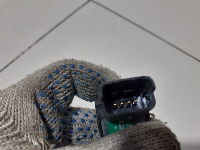 Датчик абсолютного давления Peugeot 206 Хэтчбэк 1.1 Датчик абсолютного давления Peugeot 206 Хэтчбэк 1.1