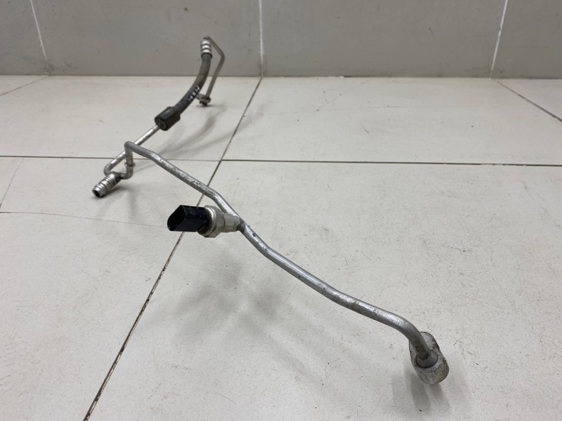 Трубка кондиционера Skoda Octavia A7 Трубка кондиционера Skoda Octavia A7