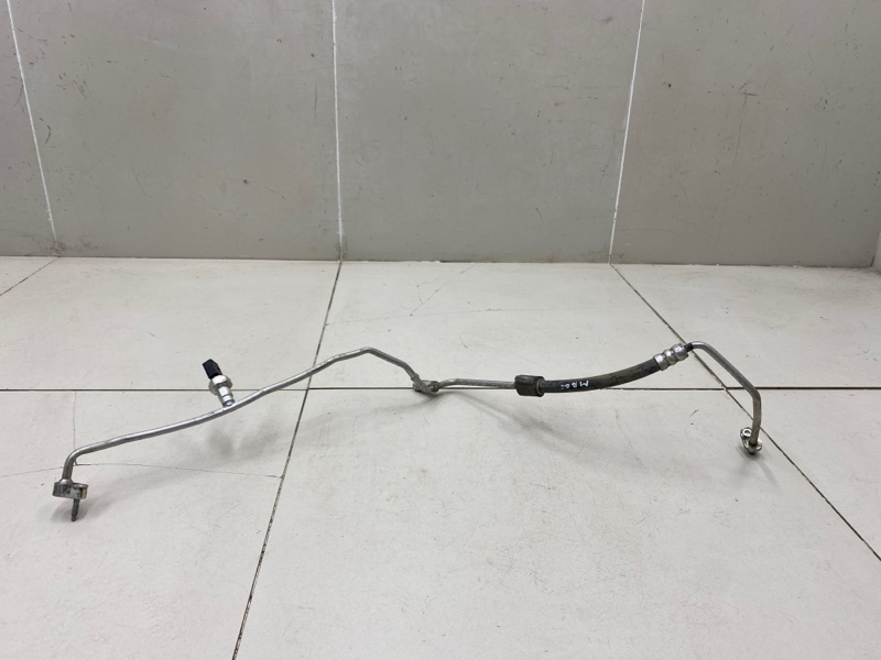 Трубка кондиционера Octavia A7 Трубка кондиционера Octavia A7