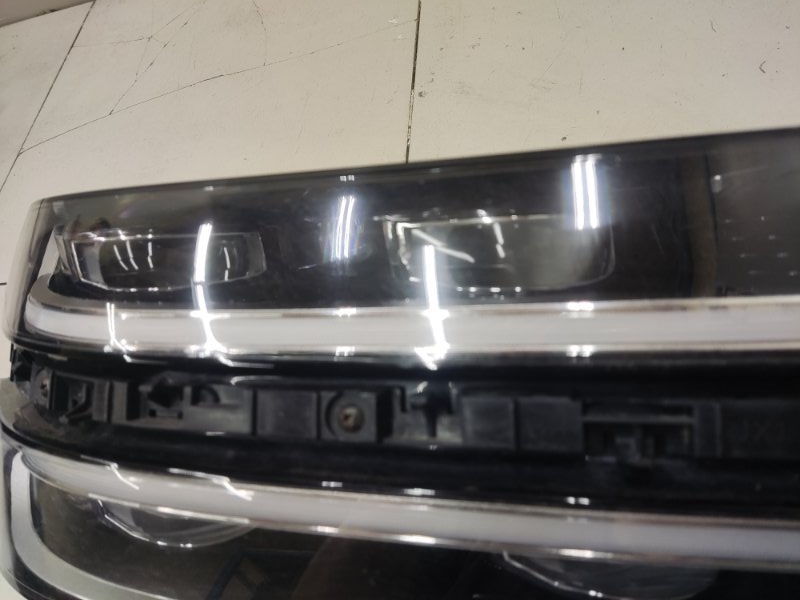 Фара правая Genesis GV80 Фара правая Genesis GV80