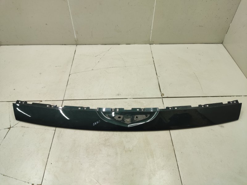 Накладка на решетку радиатора передняя Genesis GV80 86353T6000 Б/У