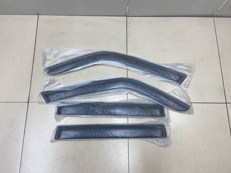 Дефлекторы окон (Комплект) Niva