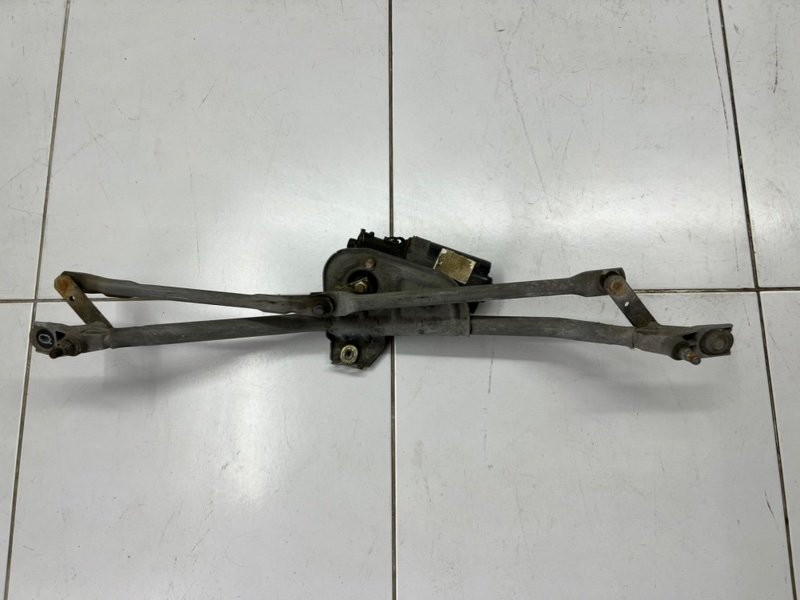 Запчасть трапеция стеклоочистителей Audi A4 B5 1996 седан AEB 8D1955603A Б/У Трапеция стеклоочистителей Audi A4 B5 1996 седан AEB 8D1955603A Б/У