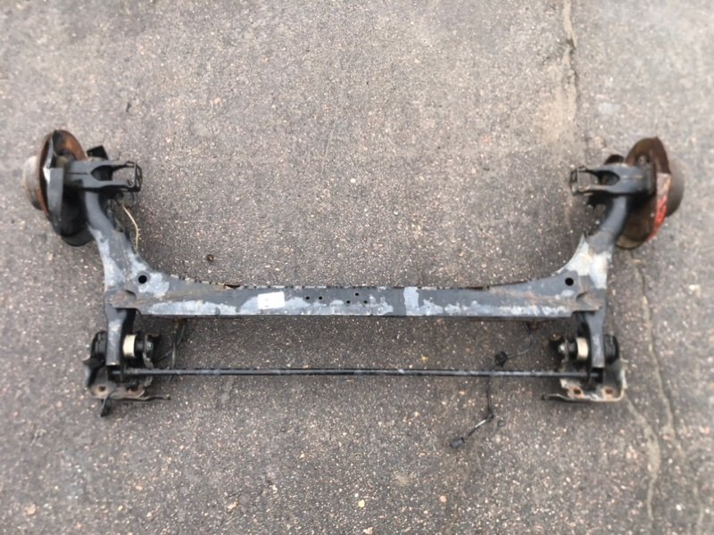 Балка задняя A4 B5 1996 седан AEB