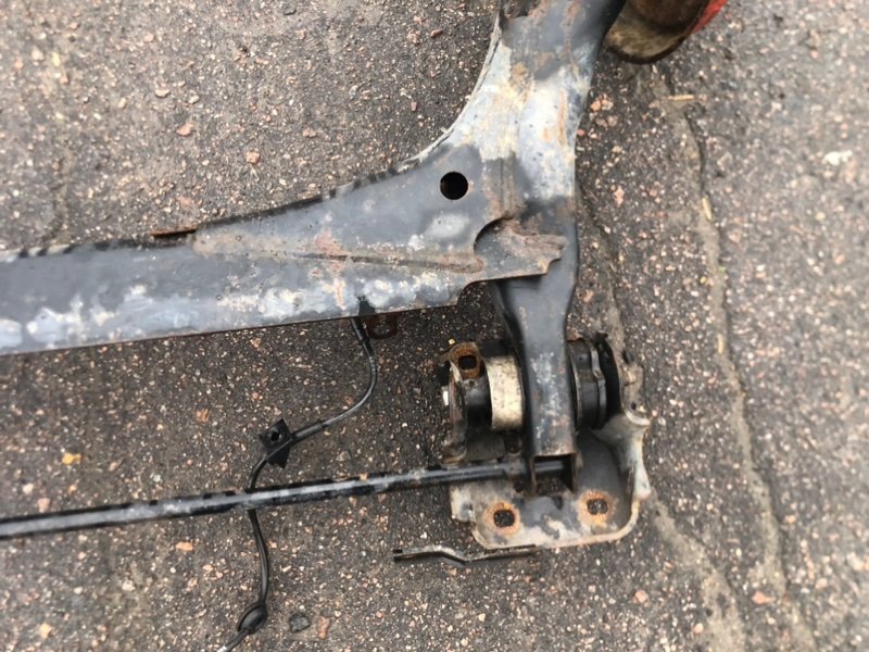 Балка задняя A4 B5 1996 седан AEB