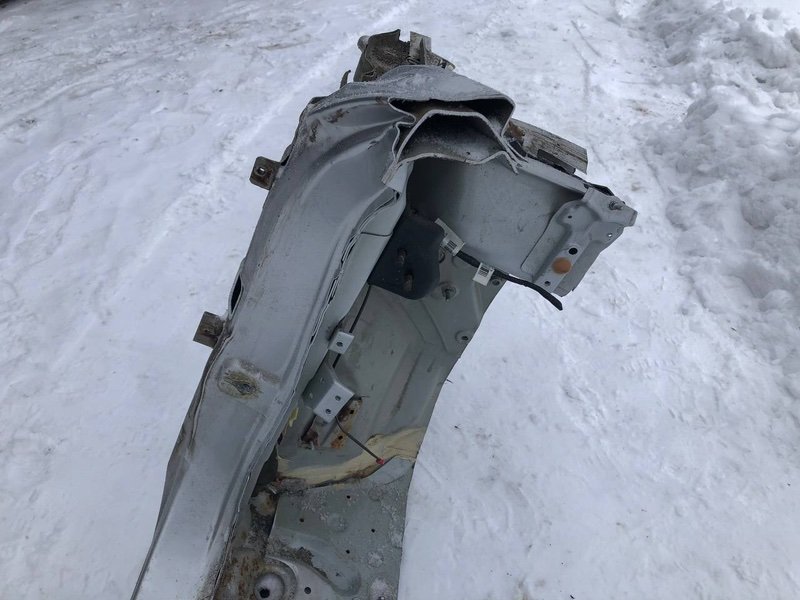 Часть кузова передний левый Hover H3 2010 4G63S4M