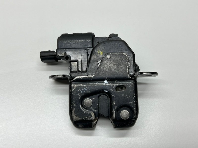 Замок багажника Лада Веста 2190560601010 Б/У