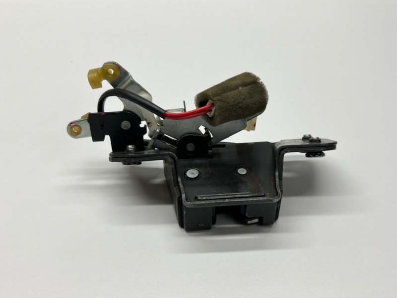 Замок двери багажника Chevrolet Lacetti J200 Хэтчбек