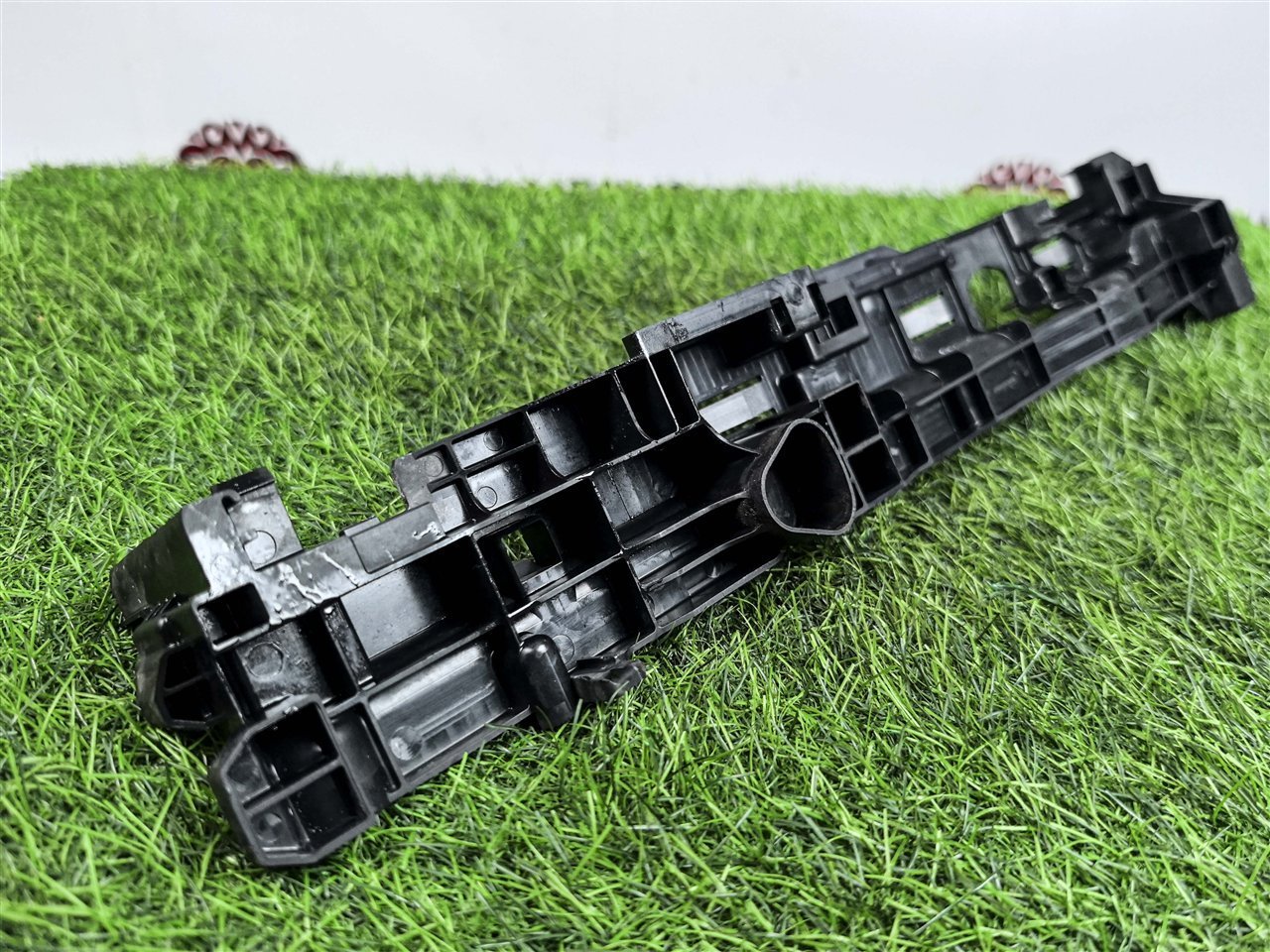 Кронштейн радиатора CLS-Class 2018 C257 3.0 Дизель OM656010