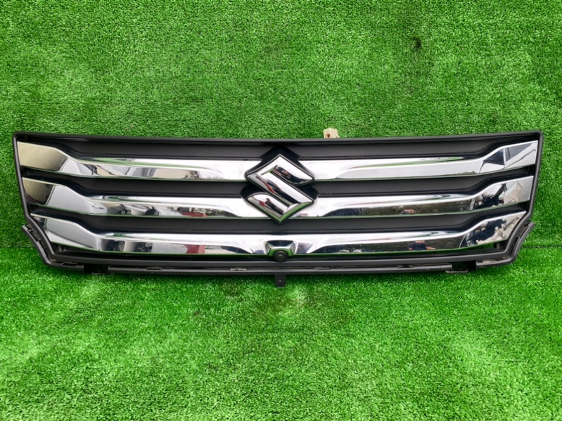 Решетка Suzuki Solio MA36S (б/у) Решетка Suzuki Solio MA36S (б/у)