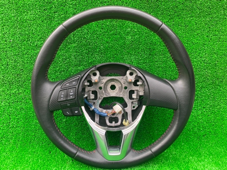 Руль Mazda Axela BM (б/у) Руль Mazda Axela BM (б/у)