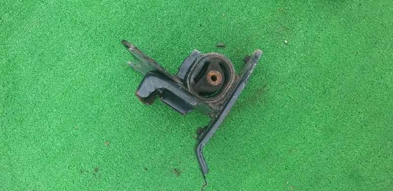 Подушка двигателя передняя левая TOYOTA COROLLA FIELDER NZE164 1NZFE контрактная