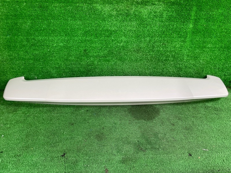 Спойлер TOYOTA ESQUIRE ZRR80 3ZRFAE 76085-28190 контрактная