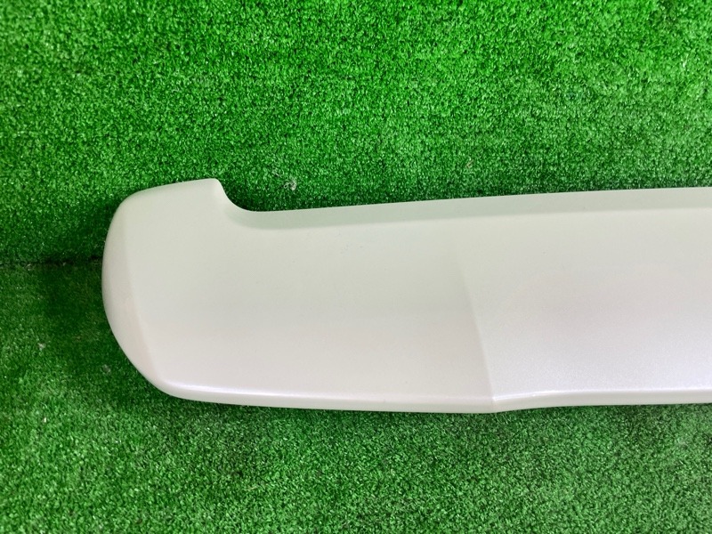 Спойлер ESQUIRE ZRR80 3ZRFAE