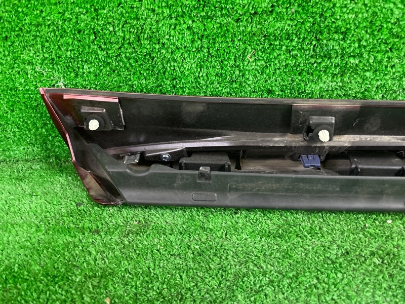 Накладка на дверь задняя левая ALPHARD AGH30W 2ARFE