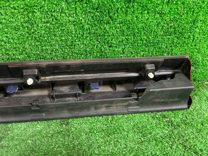 Накладка на дверь задняя левая ALPHARD AGH30W 2ARFE