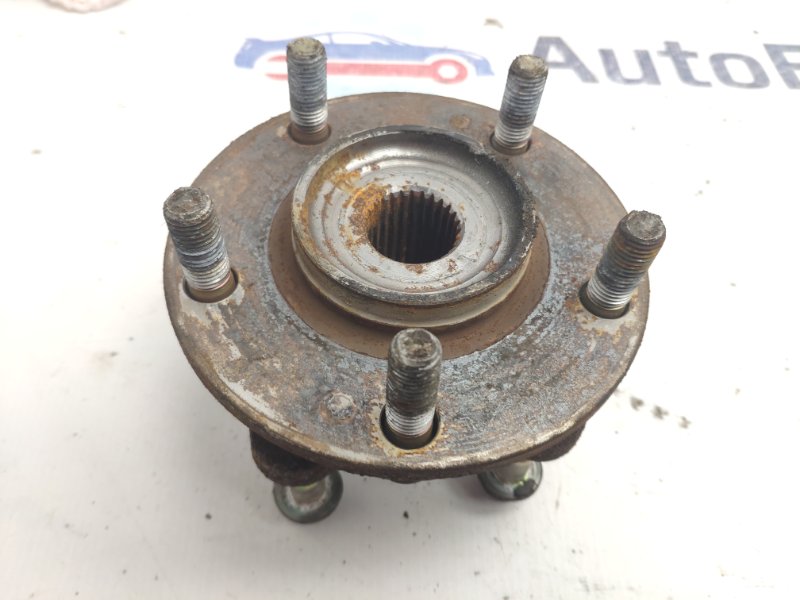 Ступица передняя DIAMANTE F34A 6A13