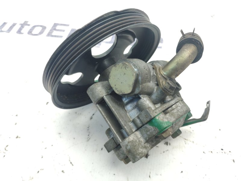 Насос гур DION CR6W 4G94