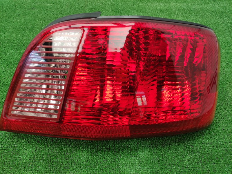 Фонарь задний правый MITSUBISHI GALANT 2003 EA3A 4G64 115927016B новая