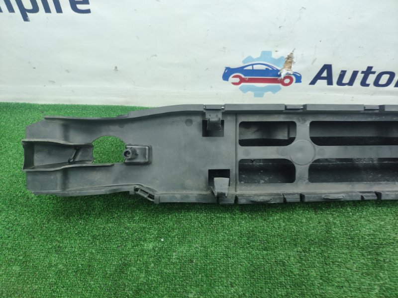 Наполнитель бампера S60 2011 B4164T Наполнитель бампера S60 2011 B4164T