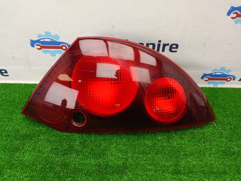 Запчасть фонарь задний задний правый MITSUBISHI ECLIPSE 2001 D53A 6G72 MR954550 контрактная Фонарь задний задний правый MITSUBISHI ECLIPSE 2001 D53A 6G72 MR954550 контрактная