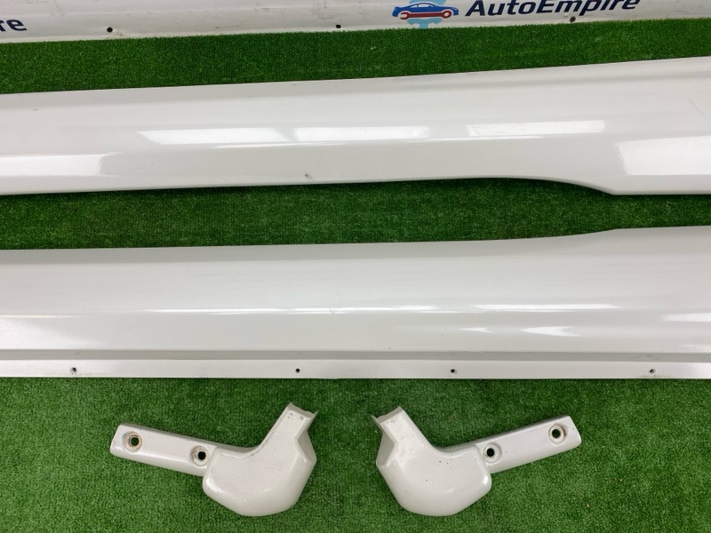Накладка порога наружняя MITSUBISHI ECLIPSE D53A 6G72