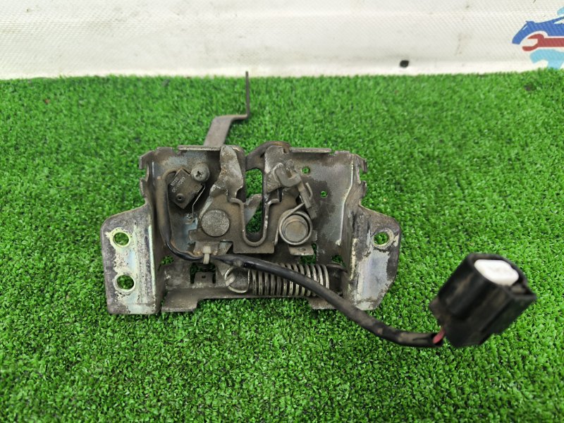 Замок капота OUTLANDER XL 2011 CW4W 4B11