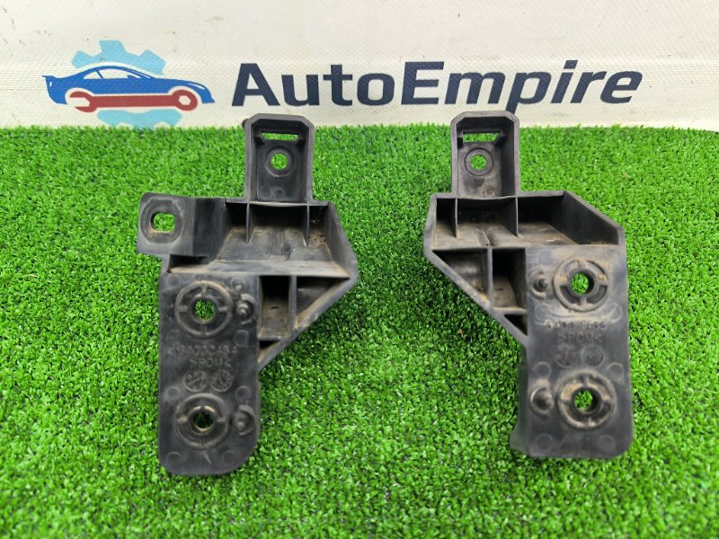 Кронштейн бампера MITSUBISHI OUTLANDER XL 2011 CW4W 4B11 6400C453 контрактная