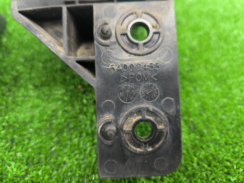 Кронштейн бампера MITSUBISHI OUTLANDER XL CW4W 4B11