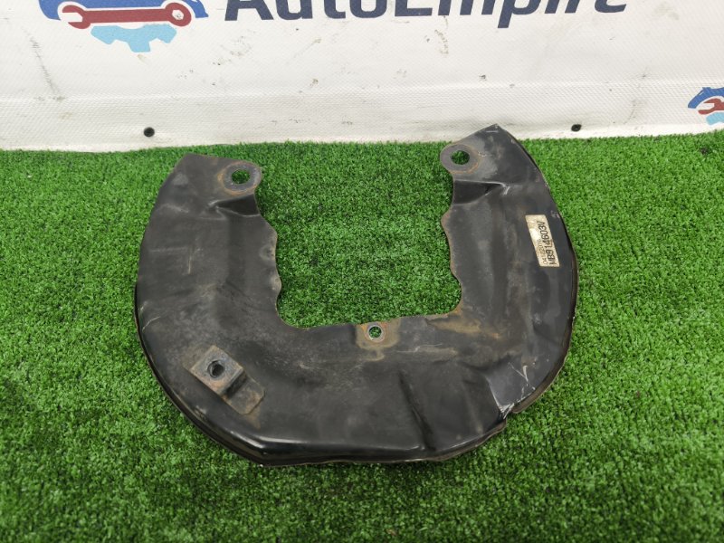 Пыльник тормозного диска передний левый DIAMANTE F31A