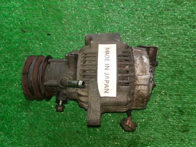 Генератор TOYOTA LITE ACE CR36 2CT Б/У