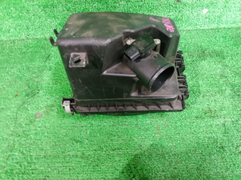 Корпус воздушного фильтра ESQUIRE ZRR80 3ZR-FAE