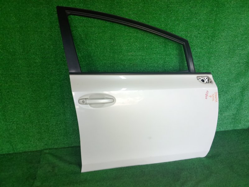 Дверь передняя правая TOYOTA PRIUS ALPHA ZVW41