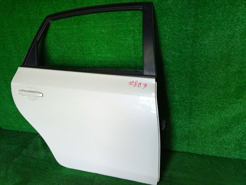 Дверь задняя правая PRIUS ALPHA ZVW41